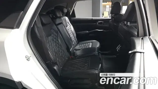 Kia Sorento 2022 — Фото 12/20