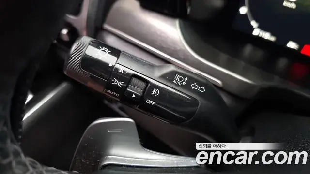 Kia Sorento 2022 — ფოტო 12/30