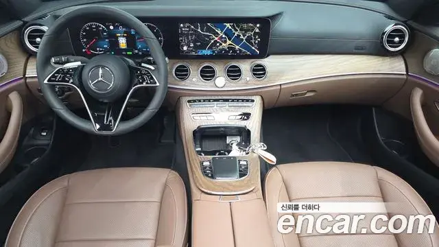 Mercedes-Benz E-Class 2023 — Şəkil 14/20