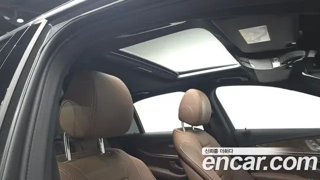 Mercedes-Benz E-Class 2023 — Şəkil 2/20