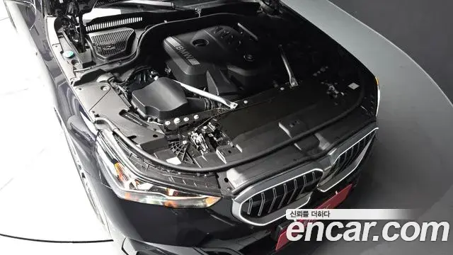 BMW 5 Series 2024 — Şəkil 1/39