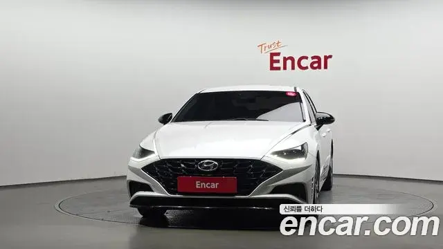 Hyundai Sonata 2022 — Фото 2/20
