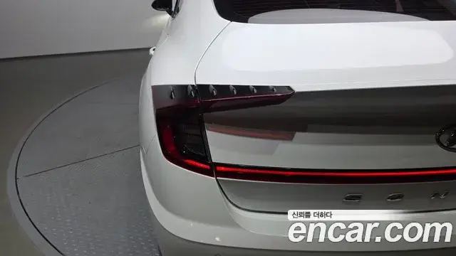 Hyundai Sonata Hybrid 2022 — Şəkil 5/38
