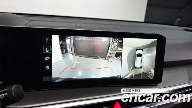 Kia Sorento 2023 — Фото 15/20