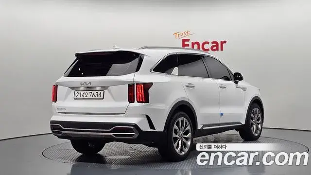 Kia Sorento 2022 — Şəkil 23/34