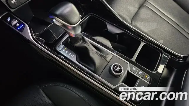 Kia Sorento 2022 — Şəkil 24/34