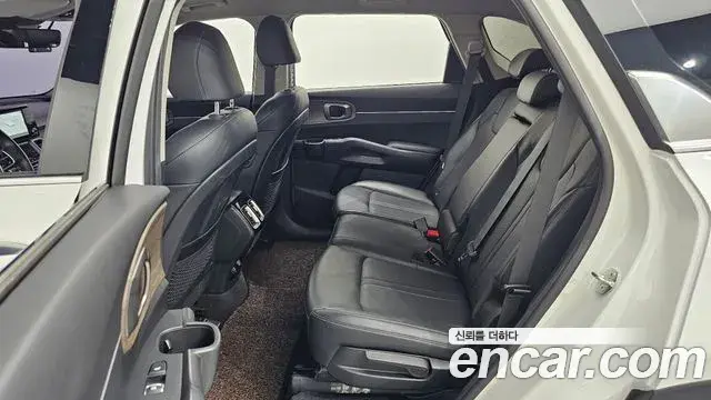 Kia Sorento 2022 — Şəkil 30/34