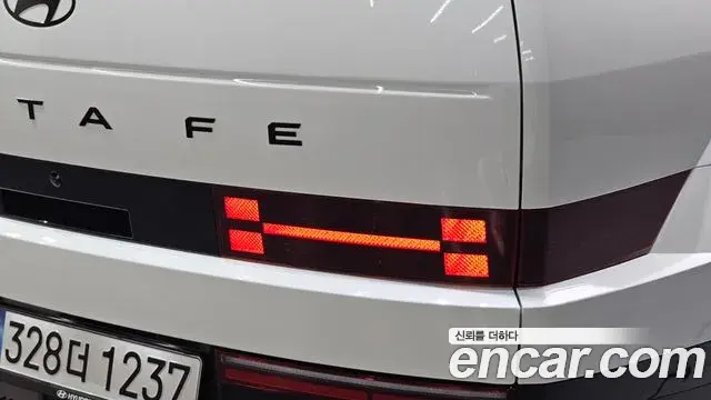 Hyundai Santa Fe 2025 — Şəkil 10/35