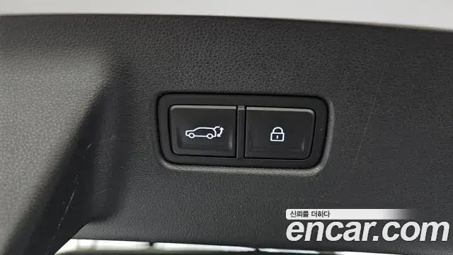 Hyundai Santa Fe 2025 — Şəkil 35/35