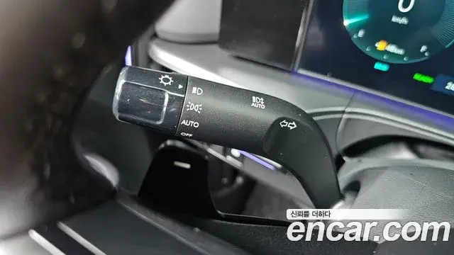 Hyundai Santa Fe 2025 — Şəkil 25/35