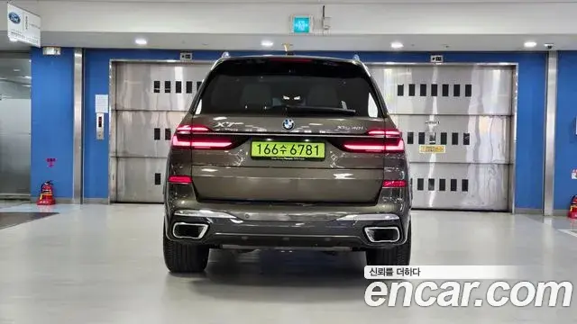 BMW X7 2026 — Фото 3/20