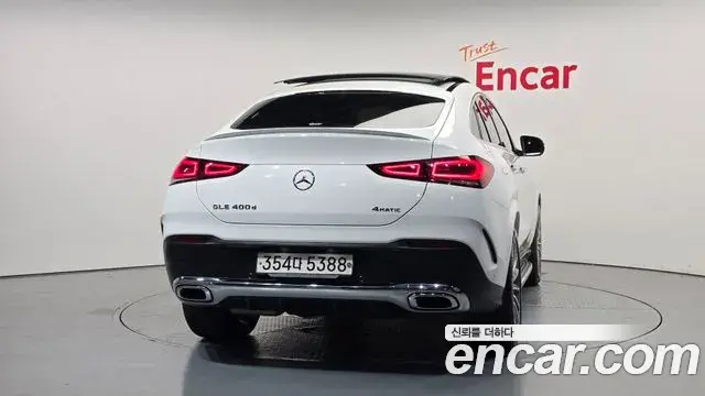Mercedes-Benz GLE-Class 2023 — Фото 4/20