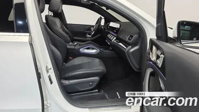 Mercedes-Benz GLE-Class 2023 — Фото 11/20