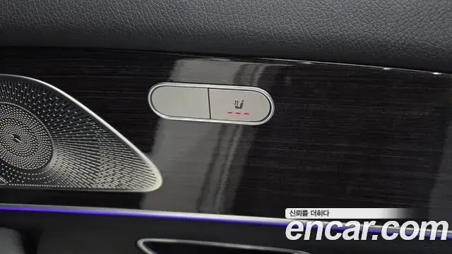 Mercedes-Benz GLE-Class 2023 — Фото 18/20