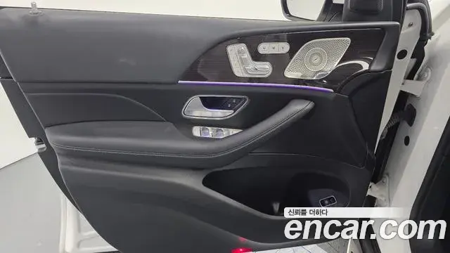 Mercedes-Benz GLE-Class 2023 — ფოტო 1/34