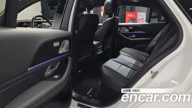 Mercedes-Benz GLE-Class 2023 — ფოტო 6/34