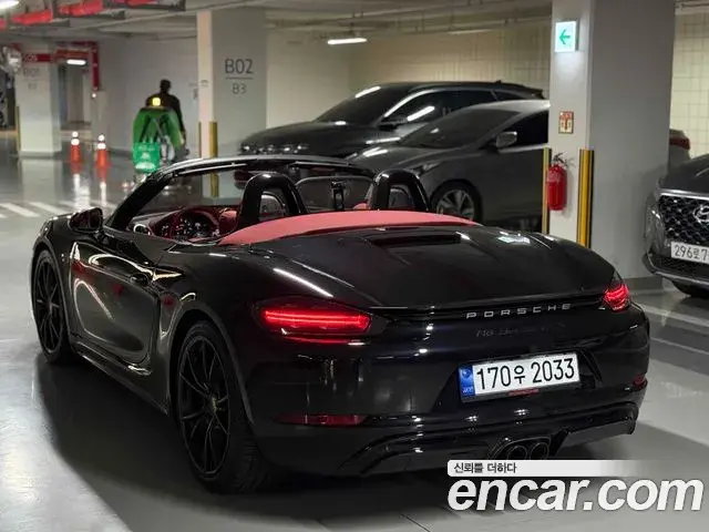 Porsche 718 Boxster 2019 — Photo 8/20