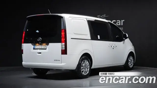 Hyundai Staria 2022 — Фото 2/20
