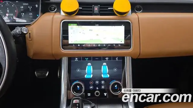 Land Rover Range Rover Sport 2019 — Photo 10/20