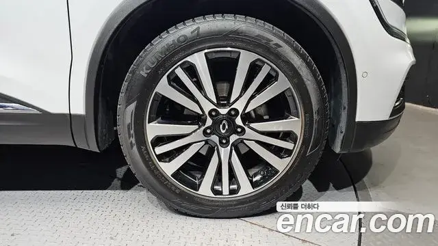 Renault Samsung QM6 2023 — ფოტო 2/31