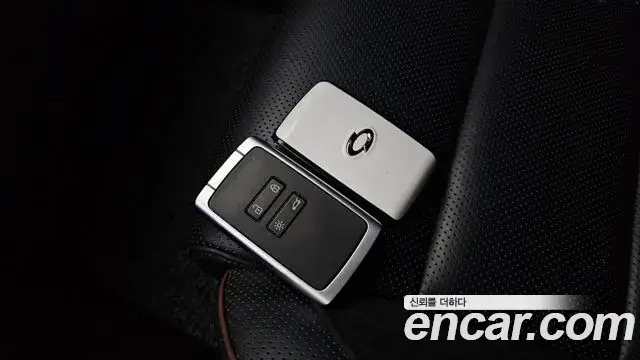 Renault Samsung QM6 2023 — ფოტო 23/31