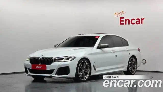 BMW 5 Series 2020 — Фото 10/20