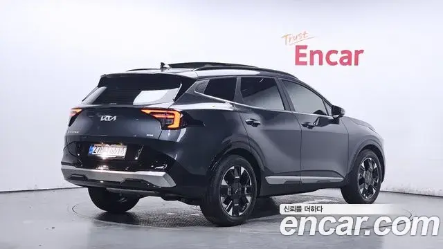 Kia Sportage 2025 — Фото 2/20