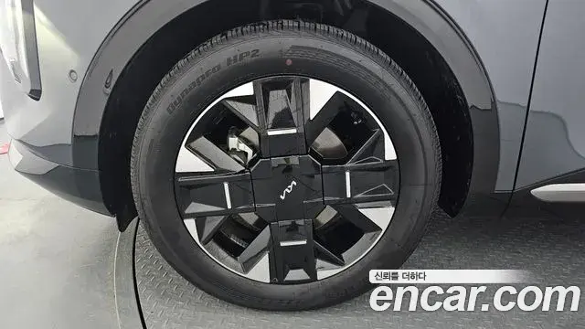 Kia Sportage 2025 — Фото 5/20
