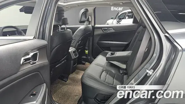 Kia Sportage 2025 — Фото 13/20