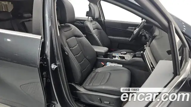 Kia Sportage 2025 — ფოტო 8/35