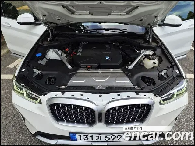 BMW X4 2025 — Photo 17/20