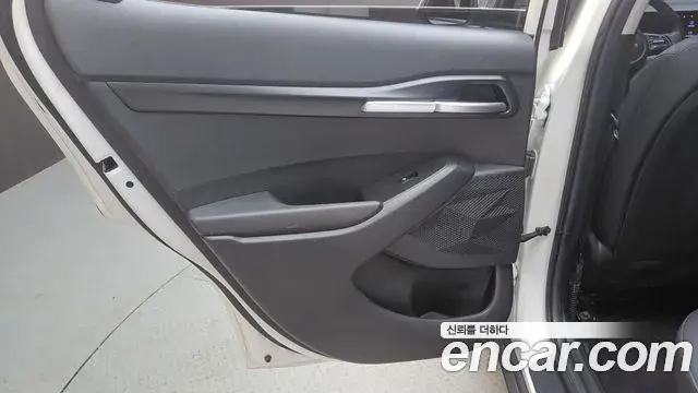 Kia Seltos 2023 — Şəkil 3/30