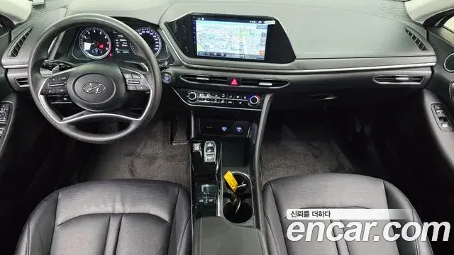 Hyundai Sonata 2022 — Фото 7/20