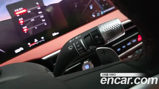 Genesis GV70 2026 — Şəkil 30/41
