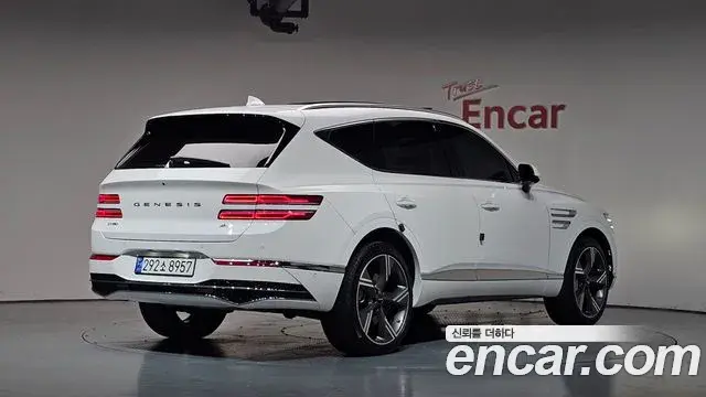 Genesis GV80 2024 — ფოტო 8/37