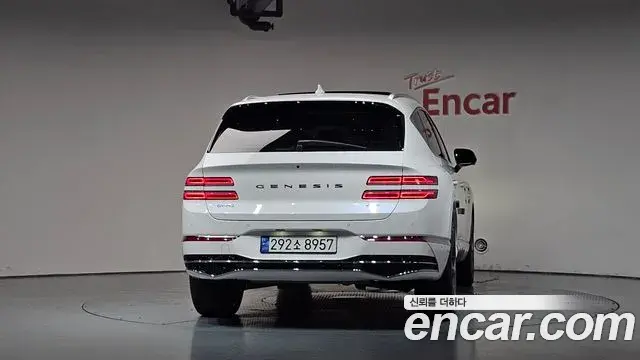 Genesis GV80 2024 — ფოტო 14/37