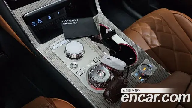 Genesis GV80 2024 — ფოტო 28/37