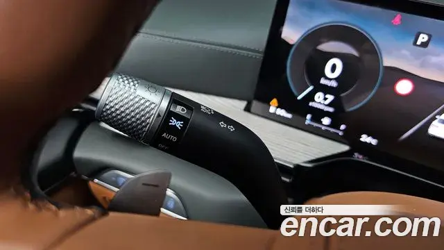 Genesis GV80 2024 — ფოტო 21/37