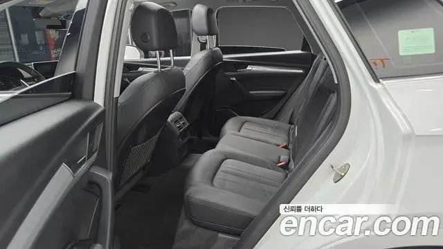 Audi Q5 2020 — Фото 12/20
