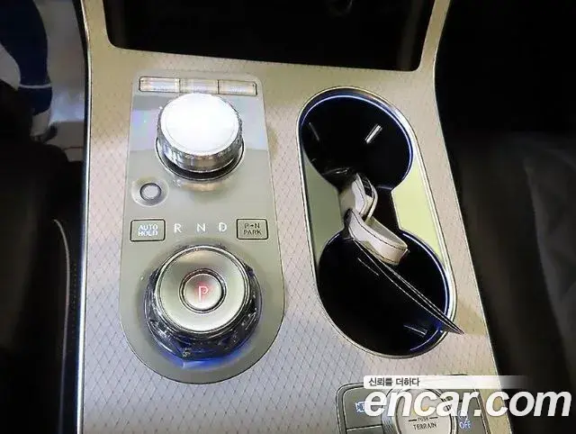 Genesis GV80 2025 — Photo 10/20