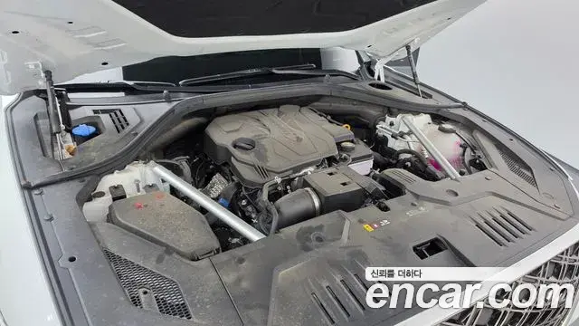 Genesis GV70 2025 — Photo 6/20