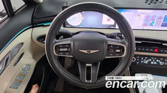 Genesis GV70 2025 — Photo 13/20
