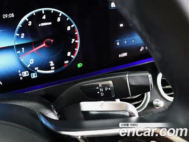 Mercedes-Benz E-Class 2023 — Фото 8/20