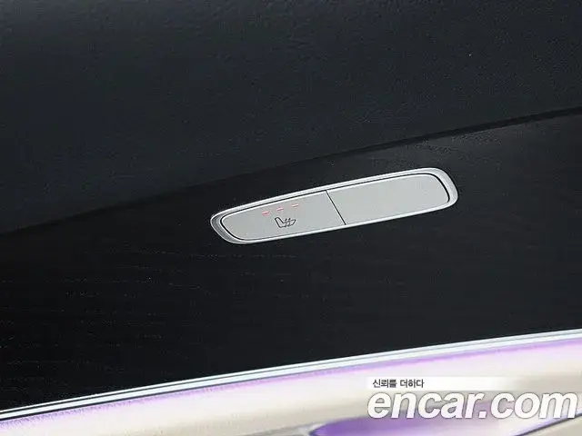Mercedes-Benz E-Class 2023 — Фото 18/20