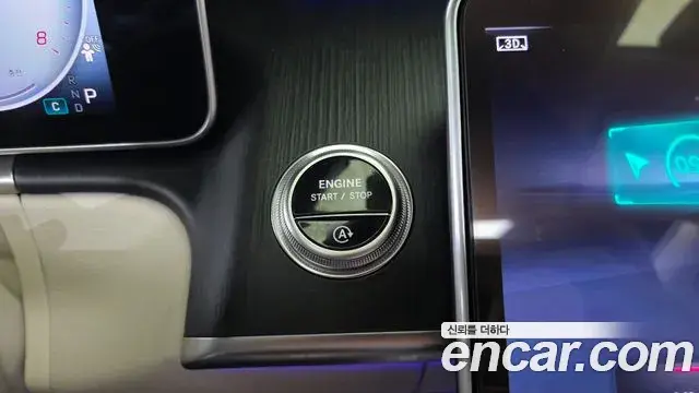 Mercedes-Benz S-Class 2025 — Şəkil 29/32
