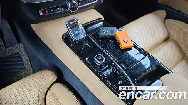 Volvo S90 2021 — Şəkil 14/33