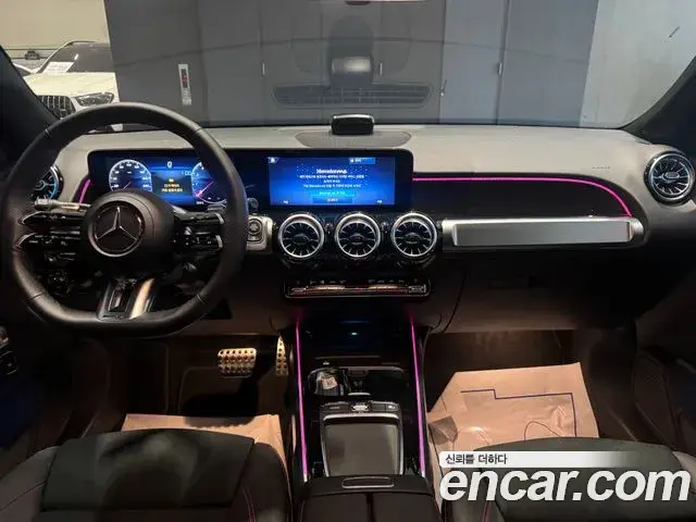 Mercedes-Benz GLB-Class 2026 — Фото 6/20