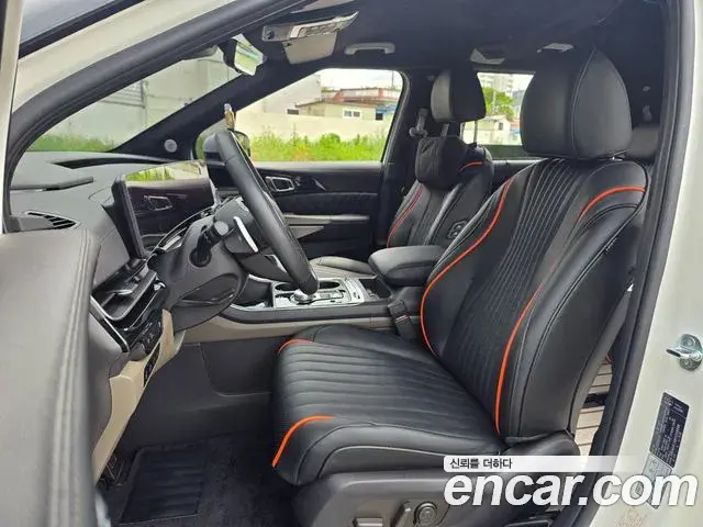 Kia Carnival 2024 — Şəkil 7/20
