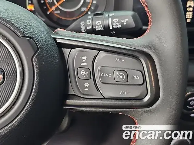 Jeep Wrangler 2024 — Photo 8/19