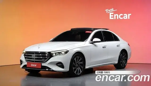 Mercedes-Benz E-Class 2025 — Şəkil 18/31